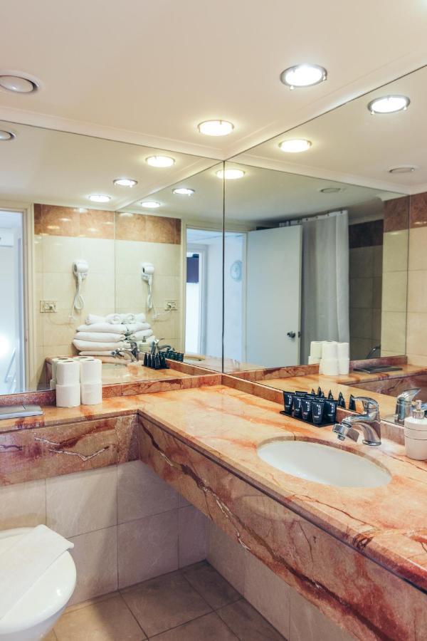 Almog Beach Apt Hotel מלון דירות אלמוג ביץ' Haifa Kültér fotó