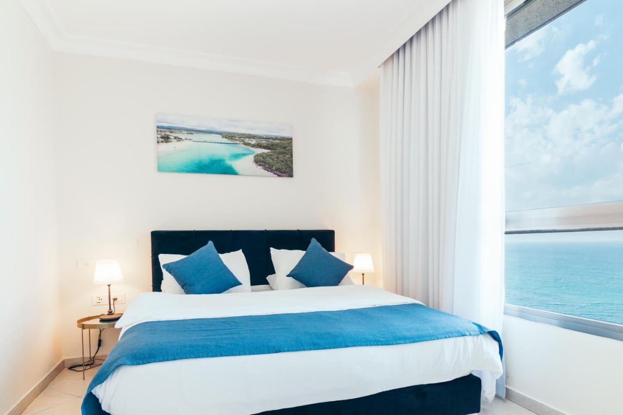 Almog Beach Apt Hotel מלון דירות אלמוג ביץ' Haifa Kültér fotó